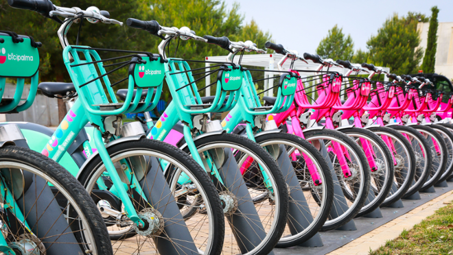 Estaci 1 (metro de la UIB): 16 bicicletes | Foto: A.COSTA/UIB